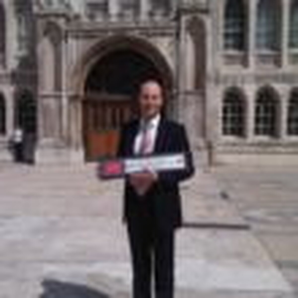 Planul laburist de a aplica TVA școlilor private ar putea duce la „găsirea religiei” de către părinți