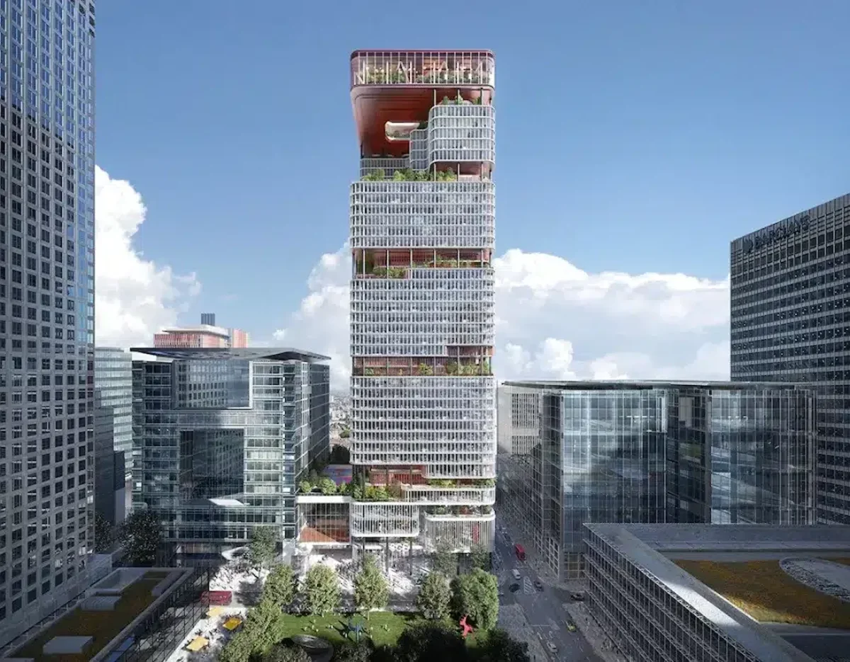 Transformare radicală planificată pentru zgârie-norii HSBC din Canary Wharf, banca revenind în Square Mile