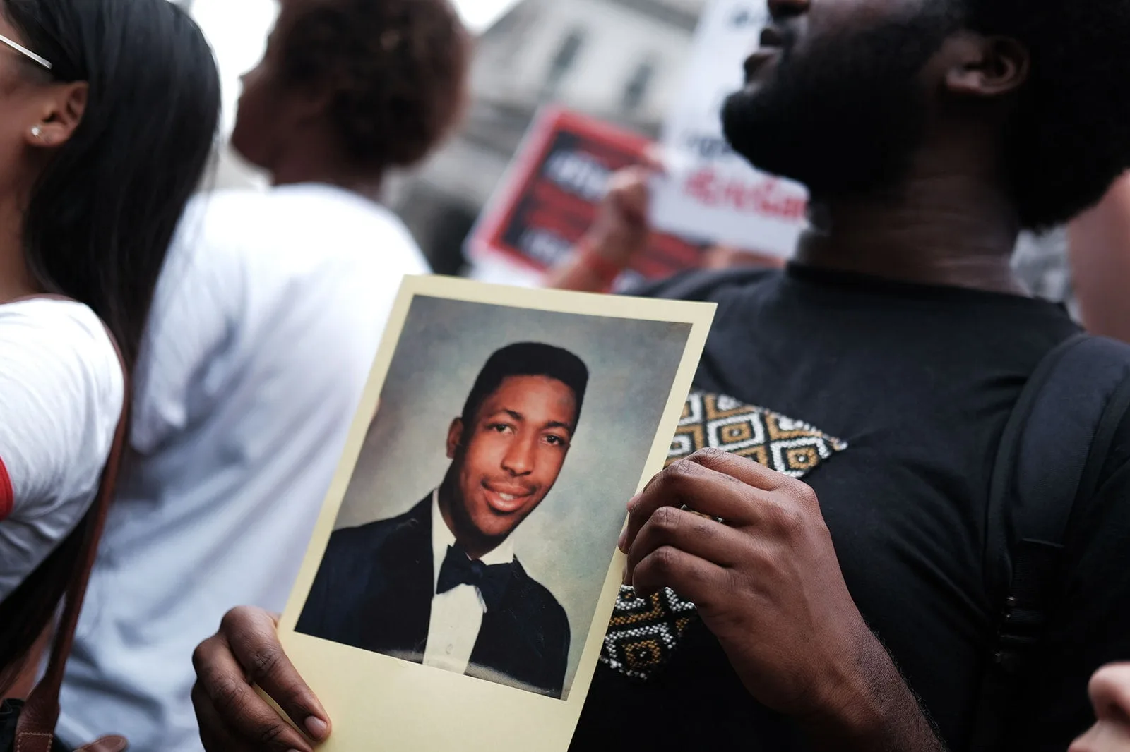 După 10 ani, mamele lui Michael Brown și Eric Garner încă luptă pentru dreptate