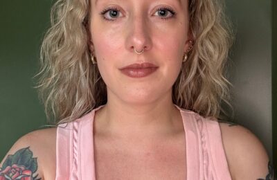 Hourglass Unreal Liquid Blush este perfect pentru persoanele care urăsc fardul lichid-Review, fotografii