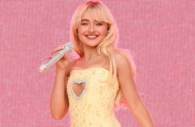 Sabrina Carpenter și-a lăsat părul natural și pielea fără machiaj să prospere în vacanță – vezi fotografiile