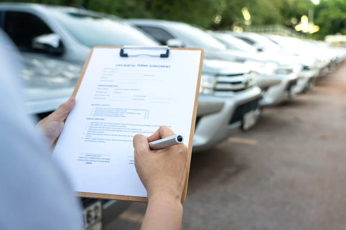 Cum efectuează companiile întreținerea flotei în timpul verii. Pericolele supraîncălzirii motorului