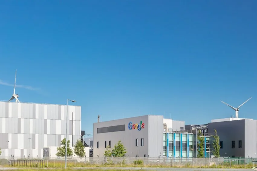 Emisiile Google au crescut cu 48% în cinci ani datorită extinderii AI