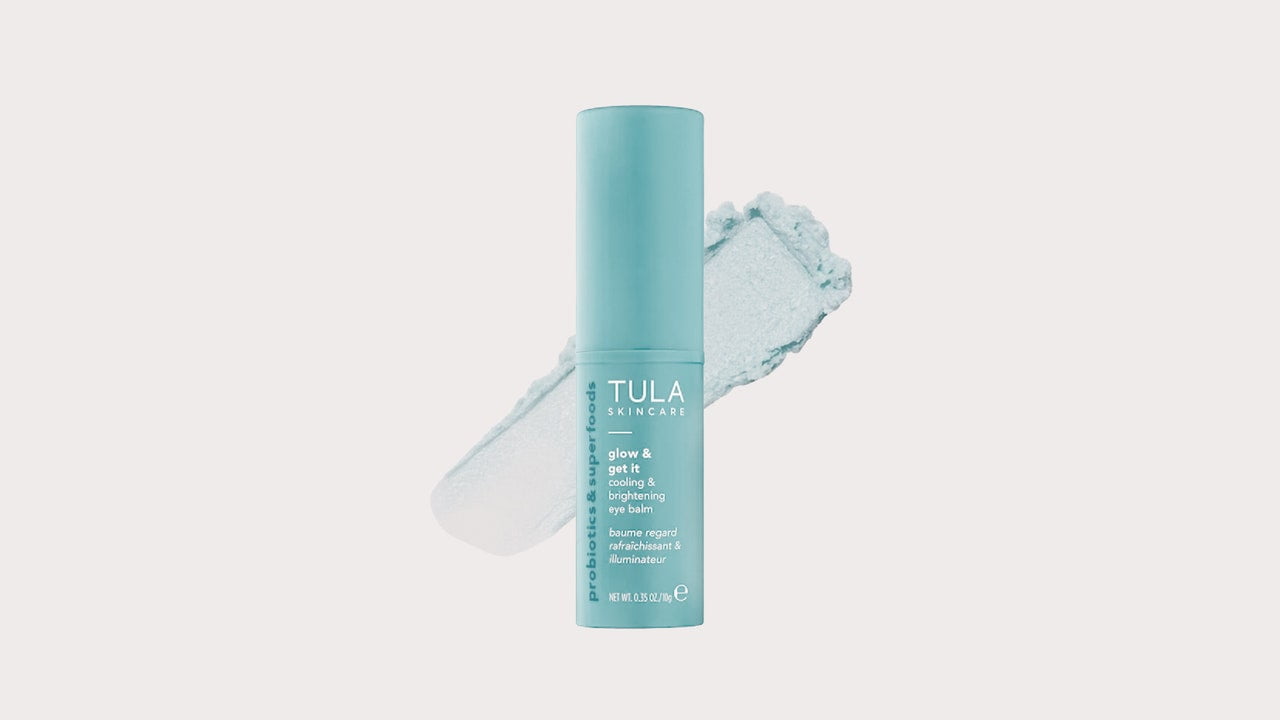 Balsamul pentru ochi Tula Glow + Get It Cooling & Brightening îmi răcorește ochii obosiți – recenzie