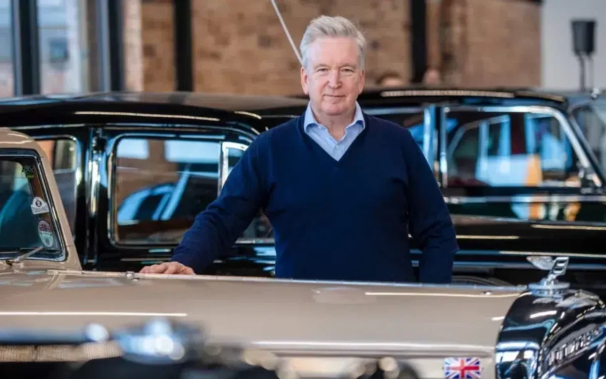 Șeful Bentley preia conducerea Aston Martin pentru a trece prin revoluția electrică