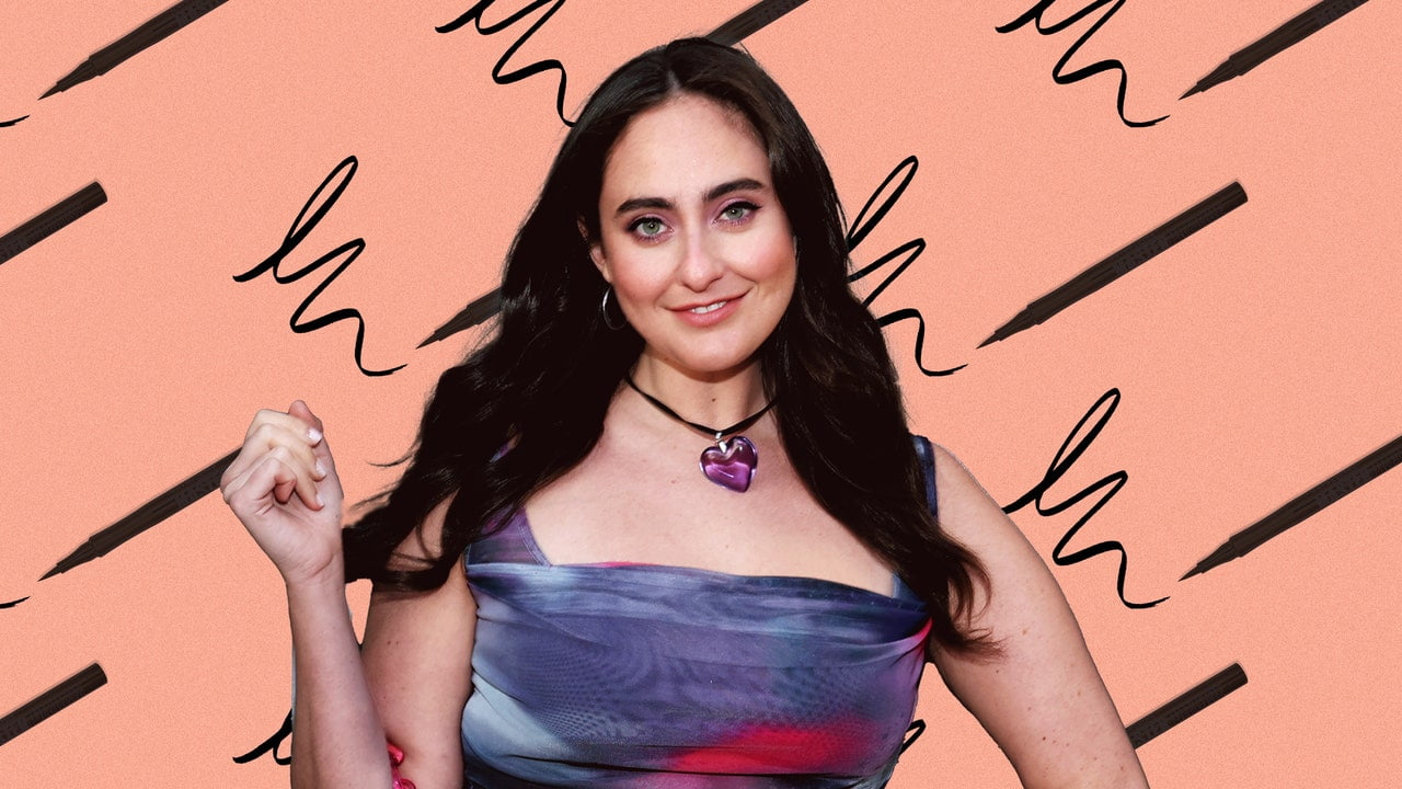 TikTok spune că eyelinerul este mort. Catherine Cohen nu crede la fel