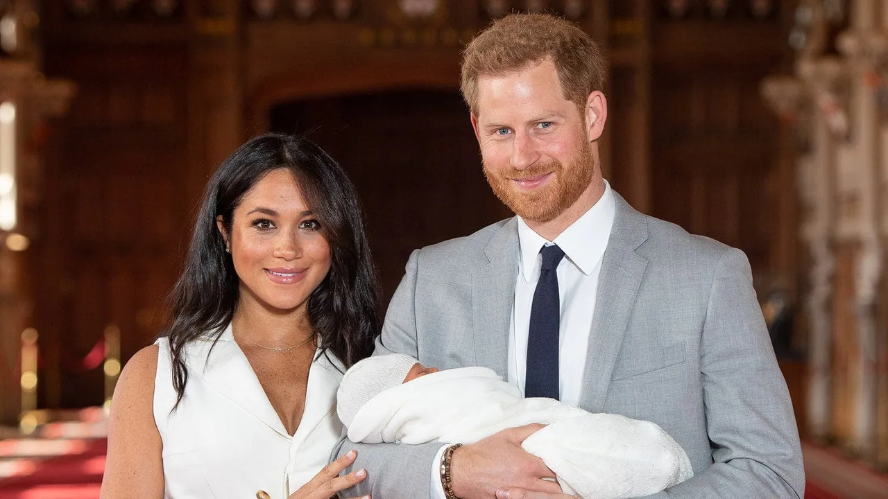 Deși Meghan este ezitantă, Prințul Harry își împinge mai departe cazul de securitate din Marea Britanie