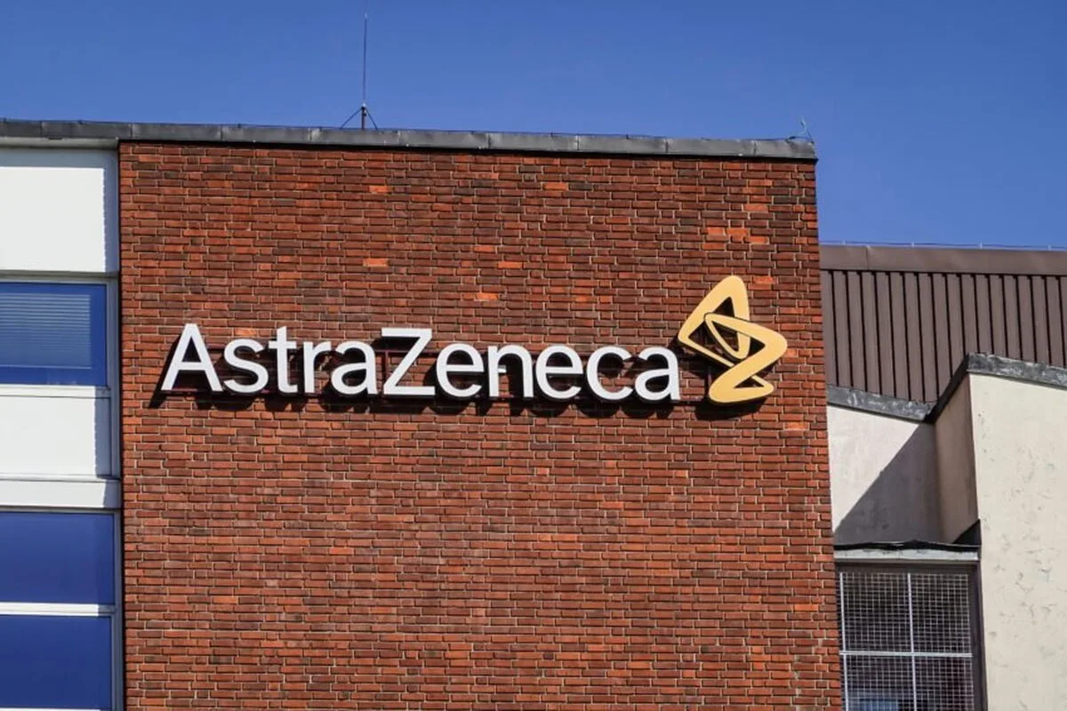 Fabrica de vaccinuri a AstraZeneca, în valoare de 450 de milioane de lire sterline, este în pericol, deoarece guvernul reconsideră sprijinul financiar