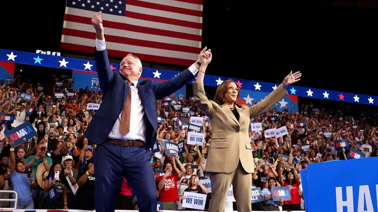 Campania lui Kamala Harris aduce vibrații bune doar la 2024 DNC: „Nu se poate cumpăra. Nu te poți preface”