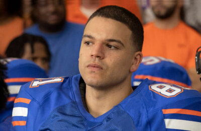 „American Sports Story”: Josh Rivera despre anxietatea și durerea din spatele lui Aaron Hernandez