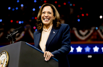 „We Are Not Going Back” nu a fost scris pentru a fi un slogan de campanie. Votanții Kamala Harris au avut alte idei.