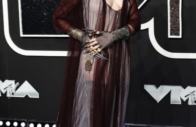 Cele mai bune look-uri de frumusețe de la 2024 VMAs – Vezi fotografiile