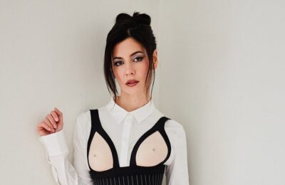 Marina Diamandis povestește cum a învățat să scrie poezie și să iubească LA
