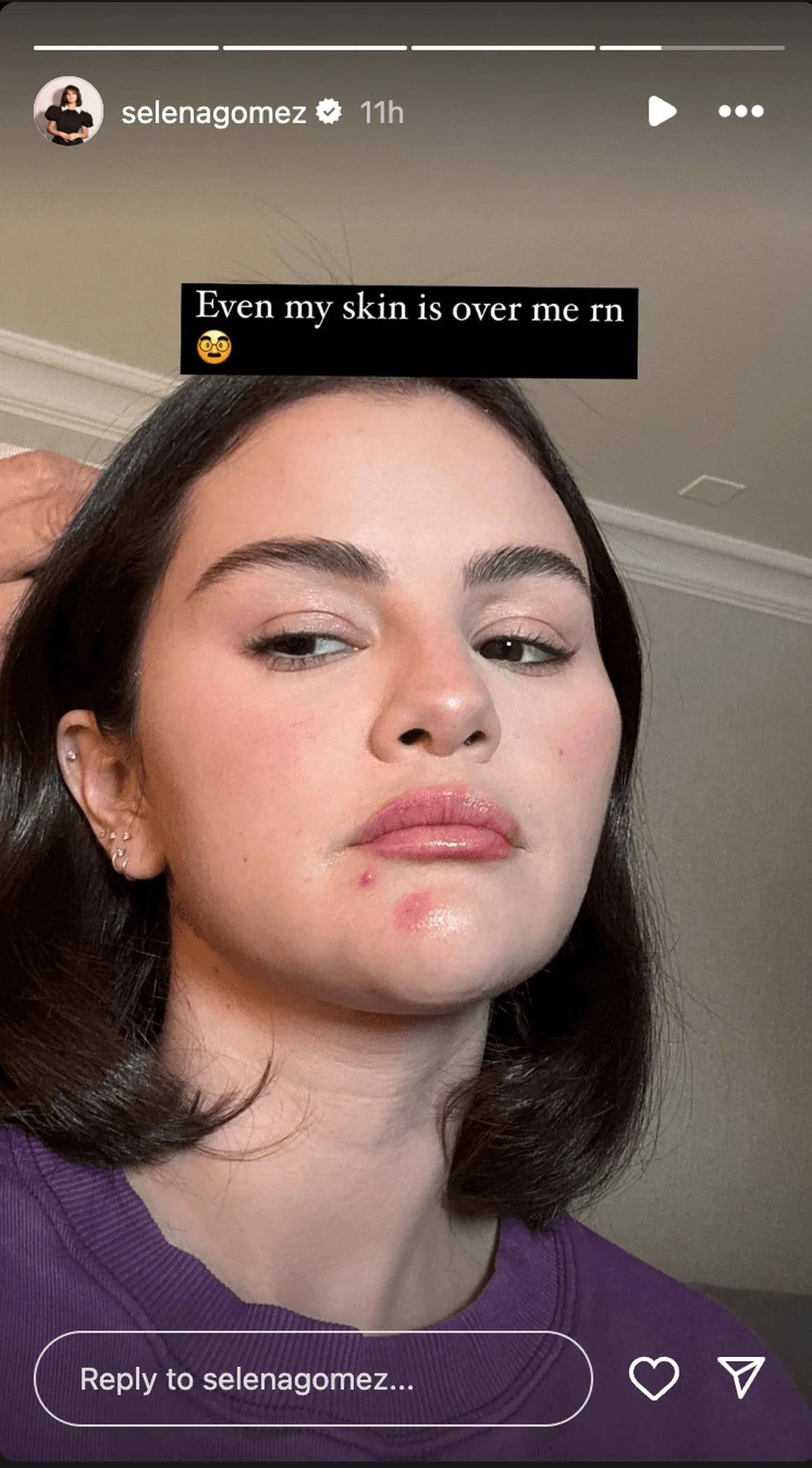 Selena Gomez are un coș – vezi fotografia