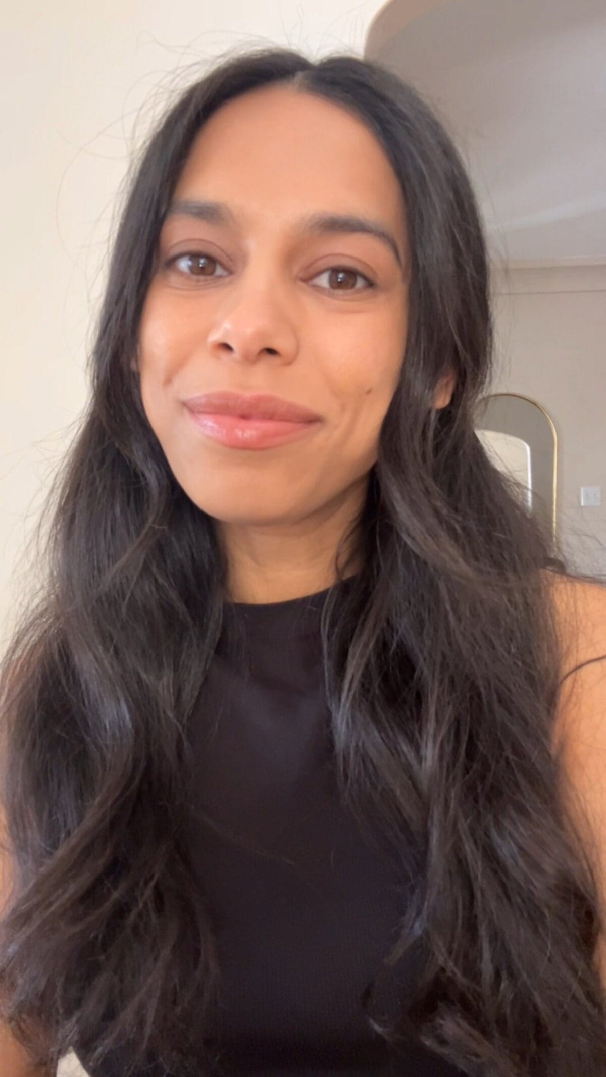 7 Cele mai bune creioane de sprâncene din 2024 pentru sprâncene mai pline, definite