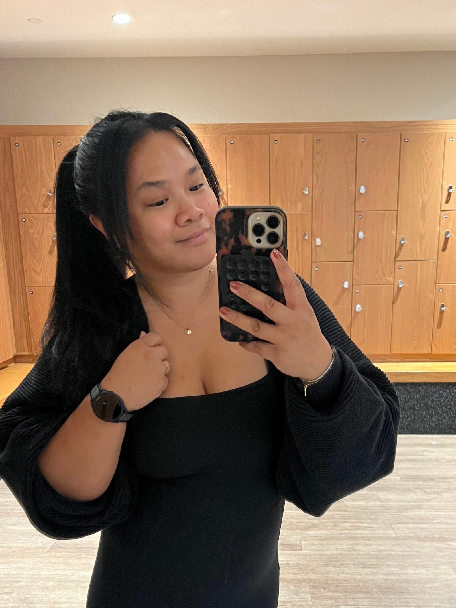 Cele mai bune cadouri de fitness din 2024, conform editorilor Allure care iubesc să facă sport