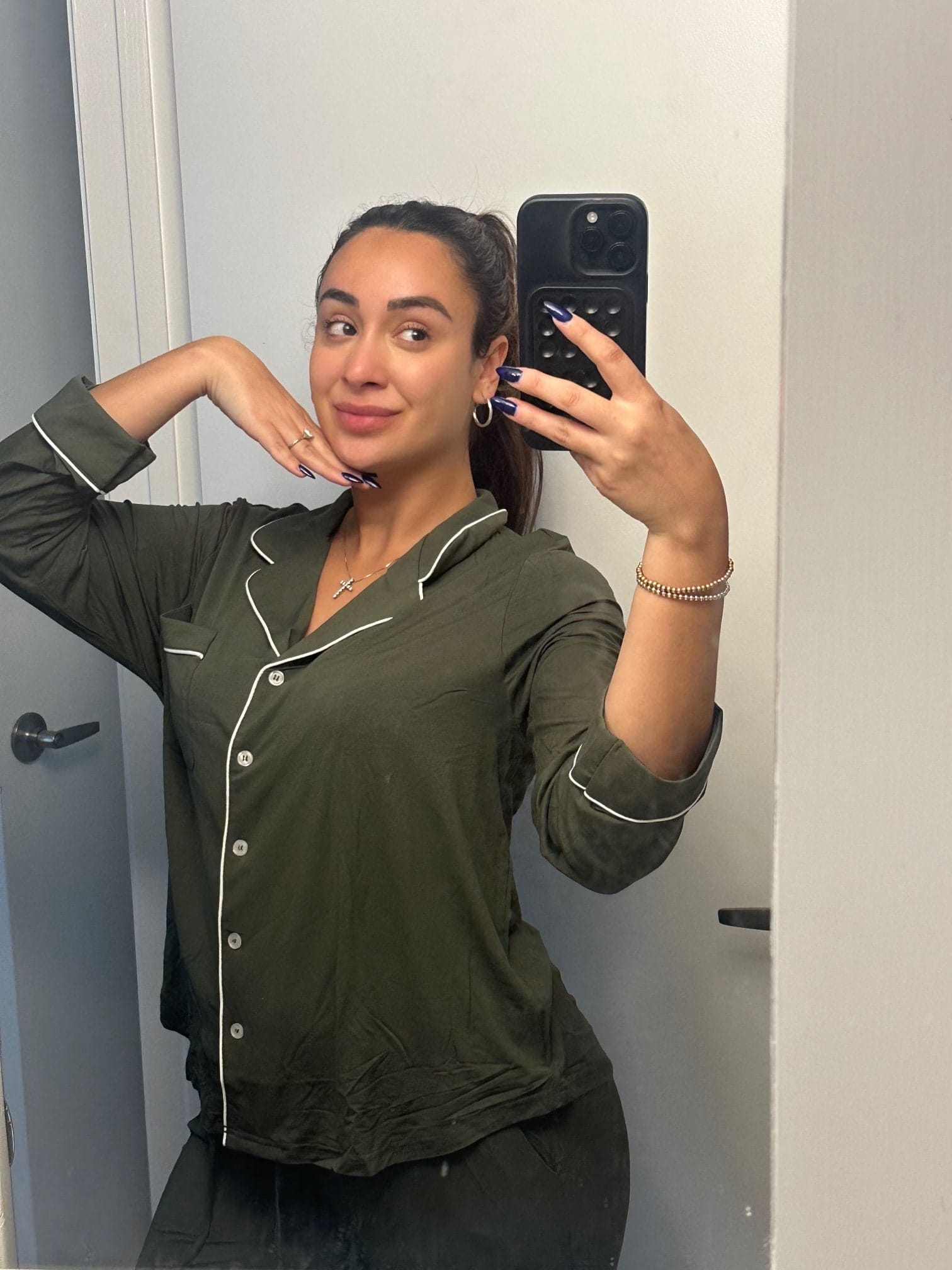 8 Cele mai bune cadouri confortabile pentru omul de acasă din viața ta