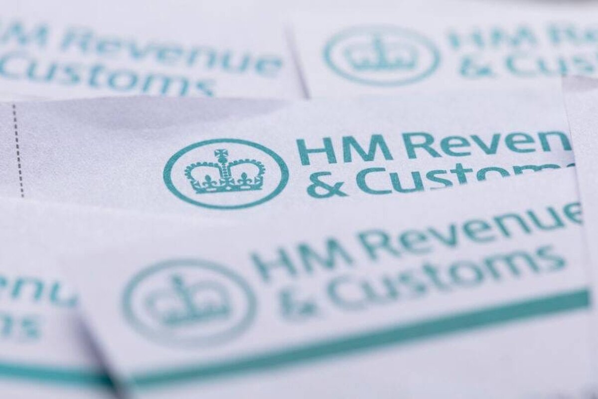 Rata mai mică a dobânzii aplicate de HMRC pentru plățile întârziate eclipsează disparitatea rambursărilor