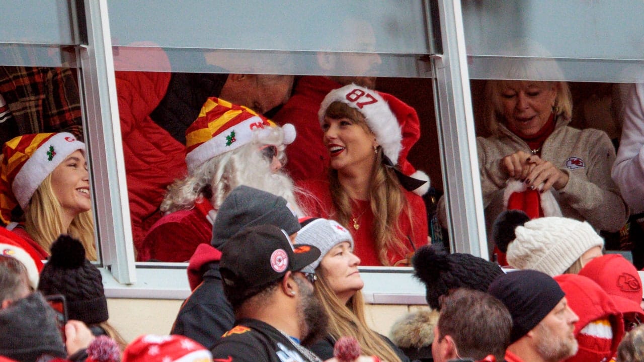 CMO-ul echipei Kansas City Chiefs vorbește despre Taylor Swift, acel film Hallmark și planul echipei pentru dominația mondială
