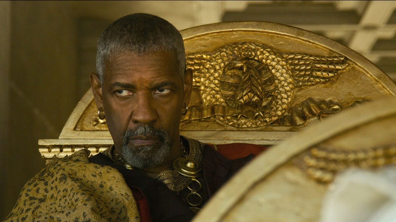 De ce performanța lui Denzel Washington din „Gladiatorul II” este atât de neașteptată – și strălucitoare