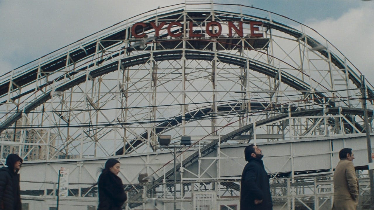 Realizarea filmului „Anora”: o scufundare adâncă în clasicul Brighton Beach