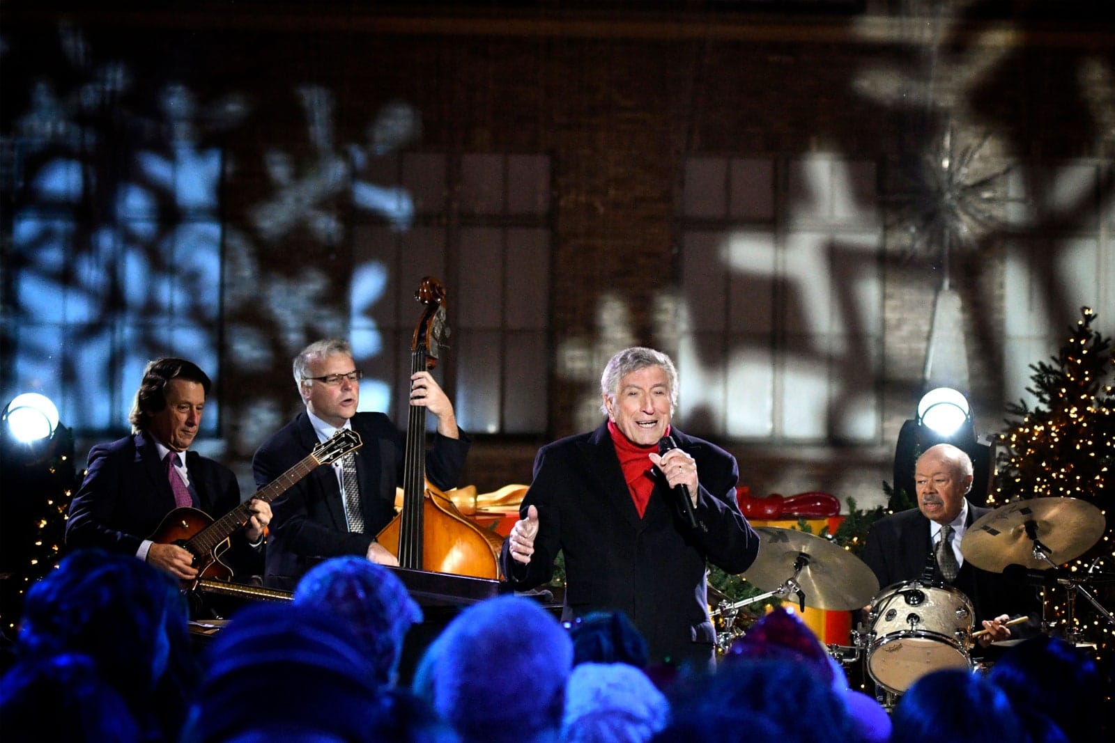 Un omagiu de Crăciun adus lui Tony Bennett