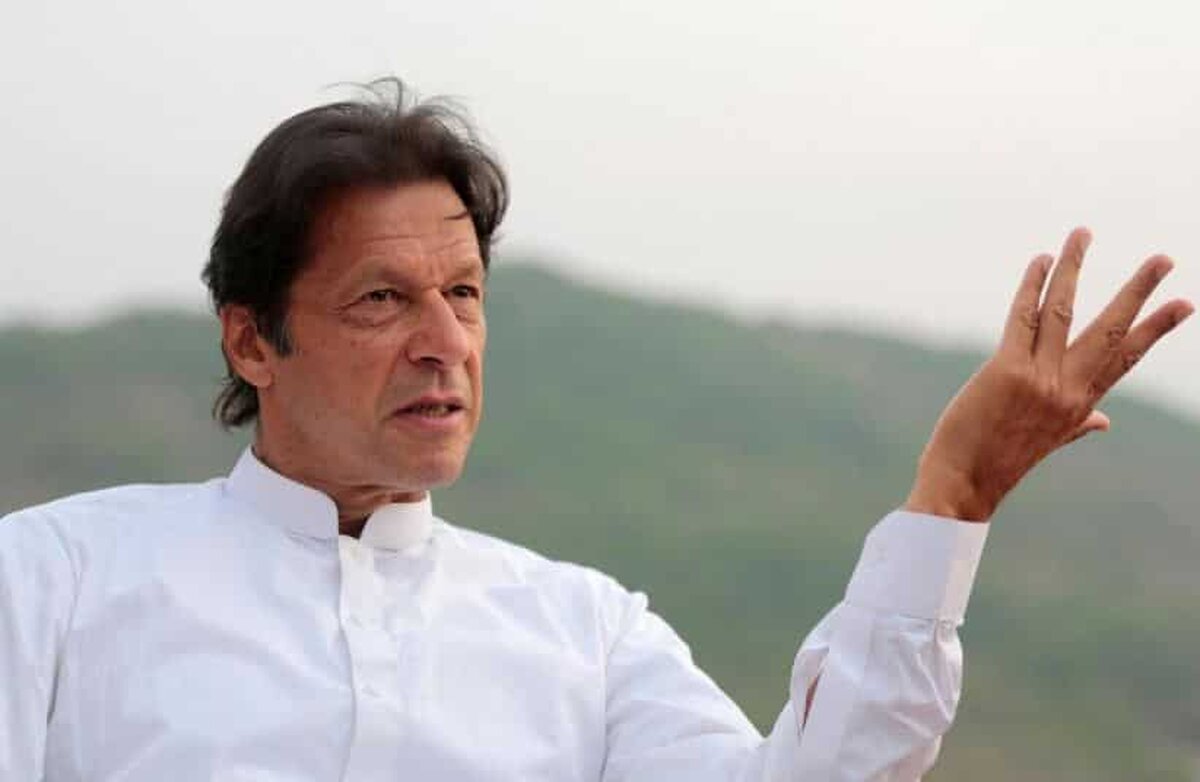 De ce premierul pakistanez Imran Khan vrea să evite hotelurile scumpe în timpul călătoriei la Washington