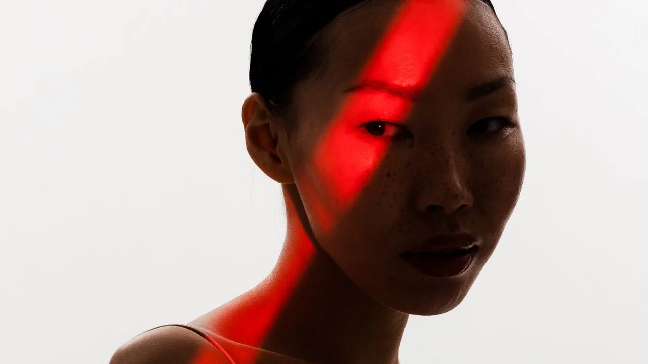 Este grămada de lasere din K-Beauty secretul pentru o piele mai fermă și mai curată?