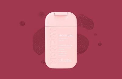 Balsamul Monday Haircare Moisture îmi oferă mai multă strălucire și mai puțină frizz-Review