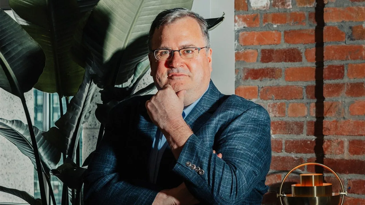 Reid Hoffman: Revoluția IA va fi „dureroasă”, dar va merita