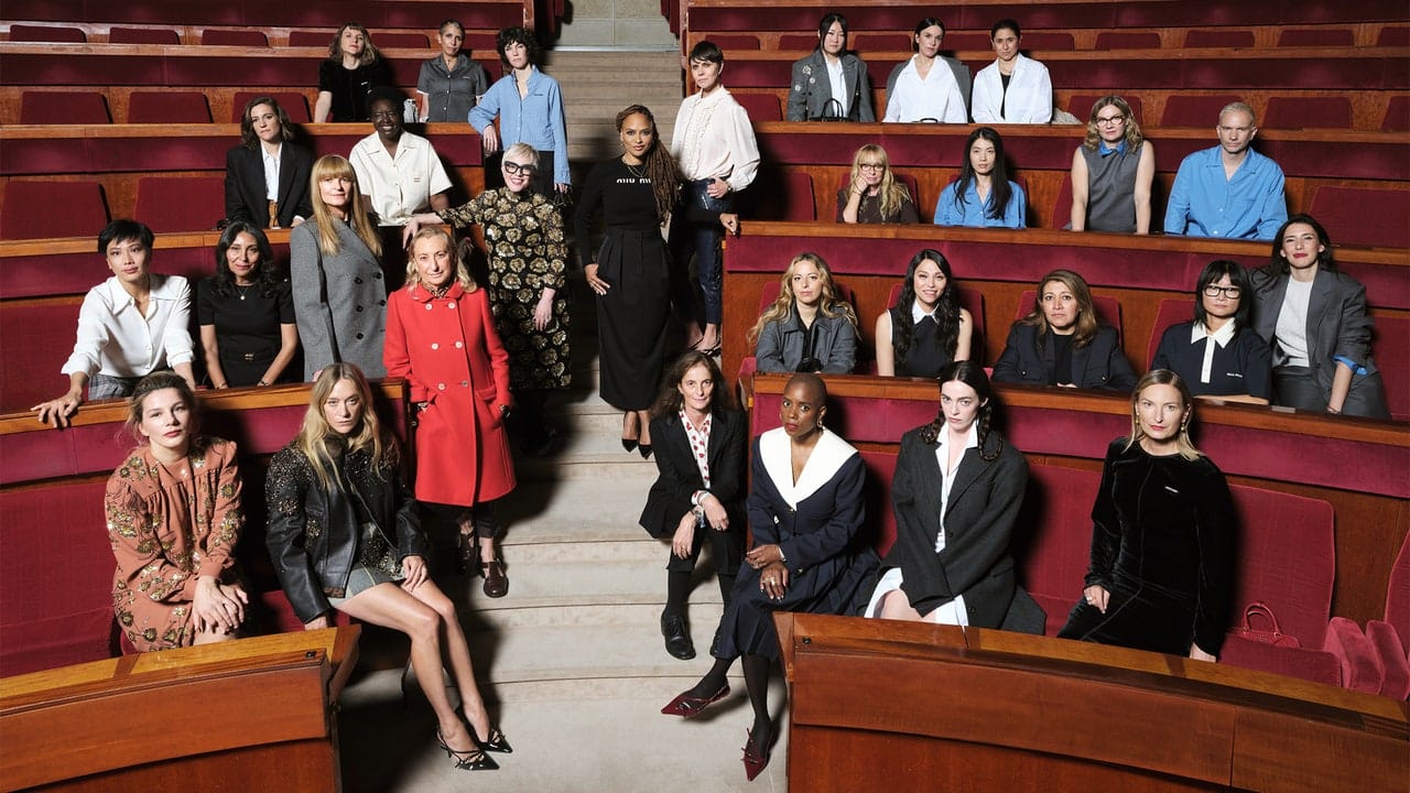 Ava DuVernay, Chloë Sevigny și alții se alătură Miu Miu pentru a sărbători femeile regizor
