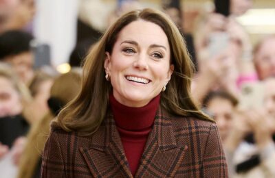 Kate Middleton anunță că cancerul ei este în remisie