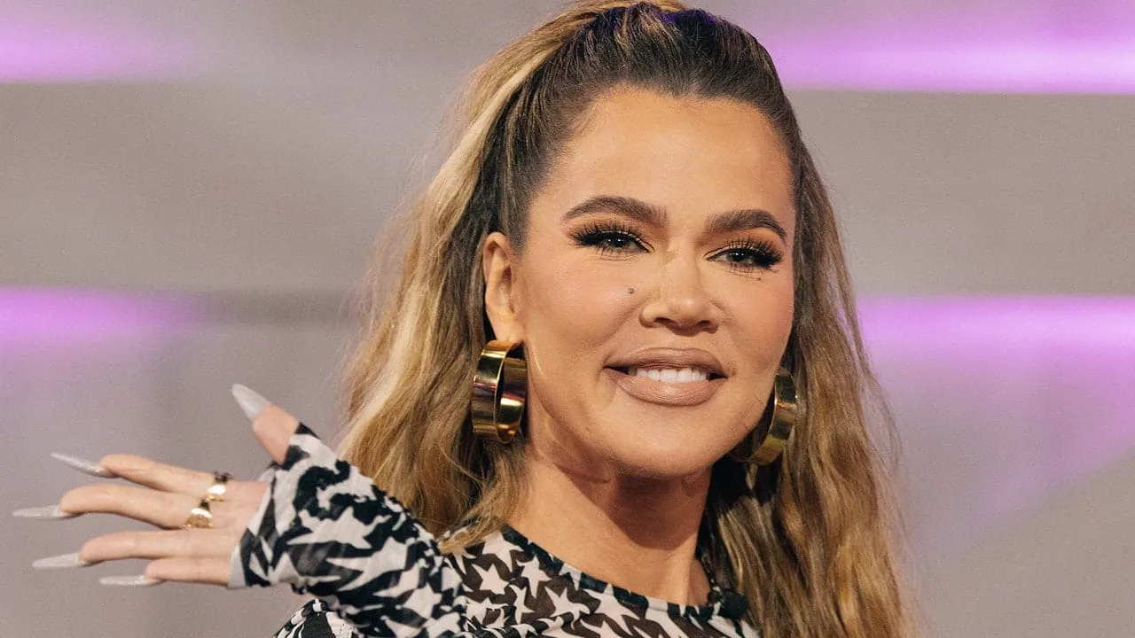 Khloé Kardashian tocmai și-a tăiat cea mai mare parte a părului – Vezi fotografiile