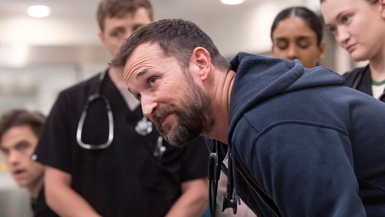 Noah Wyle se întoarce la Urgențe în noul serial convingător The Pitt