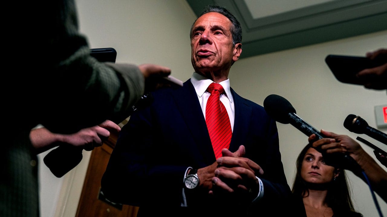 Andrew Cuomo face toate demersurile pentru o candidatură la primărie