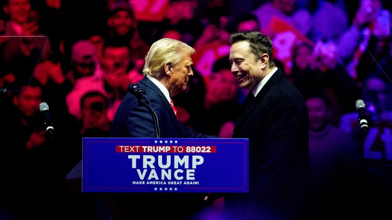 Îi este frică lui Donald Trump de Elon Musk?