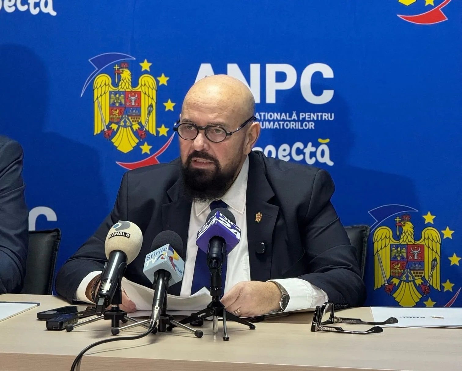 Cutremur în ANPC: Descoperă averea secretă a lui Piedone în 2025!