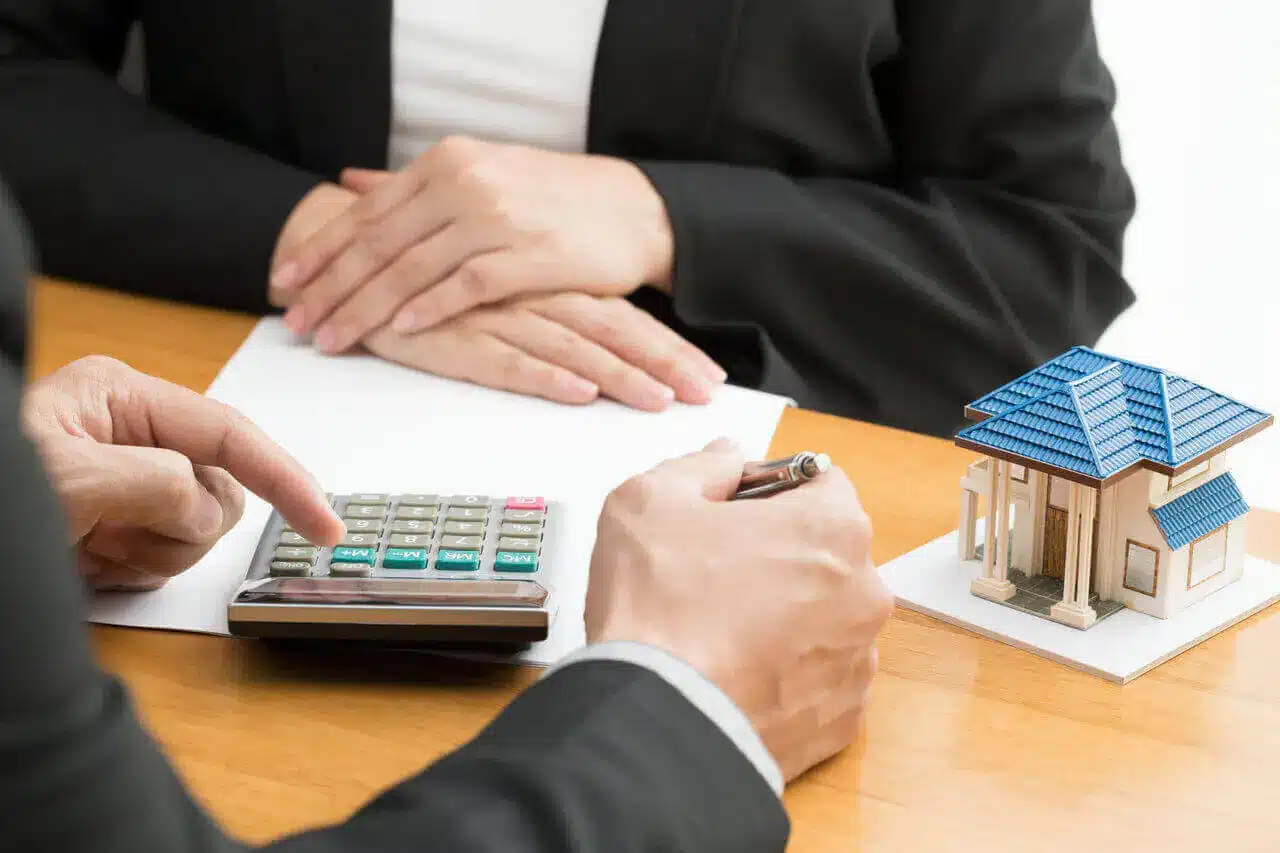 5 semne care arată că ai ales un credit prea mare pentru veniturile tale