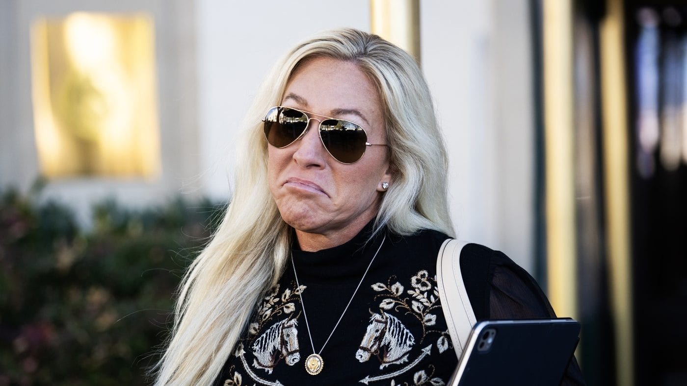 Rebelul pro-Trump a profitat din bursă înainte de decizia neașteptată a președintelui american.