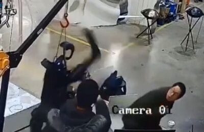 Robotul umanoid a luat răzbunarea în China