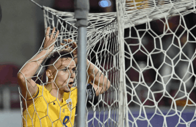 „Uimitor! Daniel Pancu surprins înainte de penalty-ul lui Munteanu”