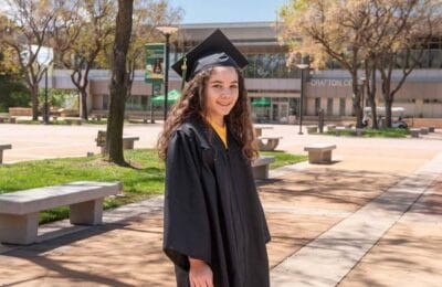 Geniusul de 11 ani cu trei diplome de facultate! Vezi cum a reușit