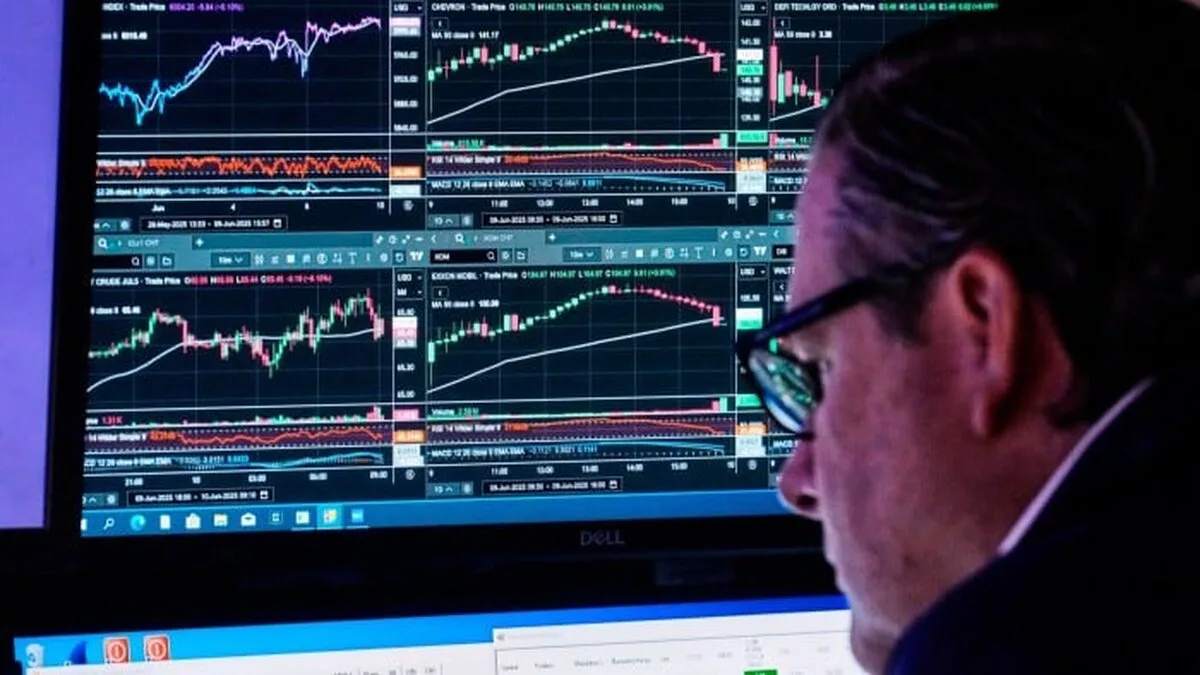 Trump atrage atenția pieței asupra acțiunilor din sectorul apărării, susțin experții de pe Wall Street