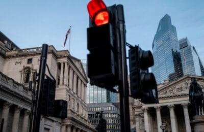 Banca Angliei: Provocări și așteptări din partea investitorilor