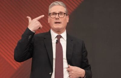 Keir Starmer recunoaște: „Am cerut mult” – Impactul creșterilor de taxe