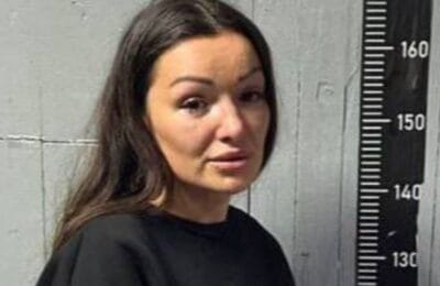 Femeia cu ușa spartă: De ce rușii au dus-o la psihiatrie?