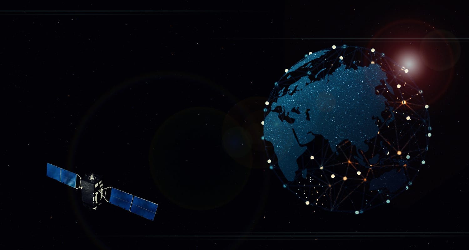 Franța și Eutelsat colaborează pentru a înfrunta Starlink