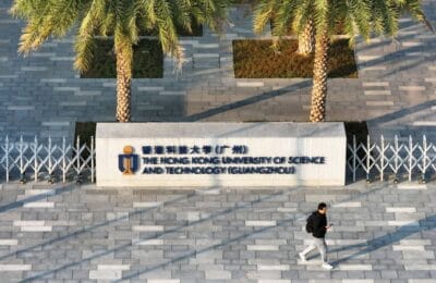 Te-ai gândit vreodată să studiezi în China? Vei fi surprins de ceea ce au de oferit universitățile de acolo!