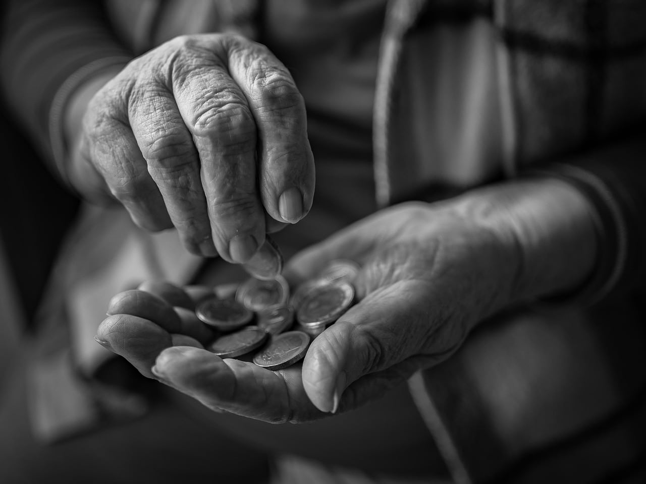 Rată de șomaj constantă: 5,8% în iunie