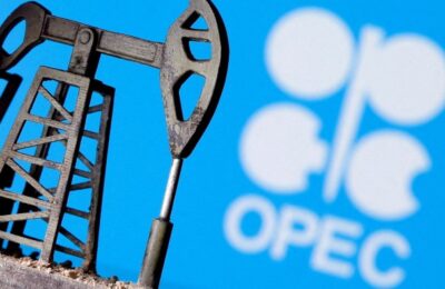 Petrolul: Decizii neașteptate și impactul la nivel mondial